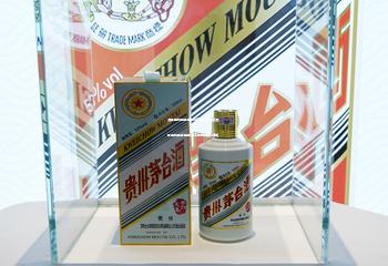浓香型和酱香型酿造工艺的区别(浓香型和酱香型酿造工艺的区别在哪)