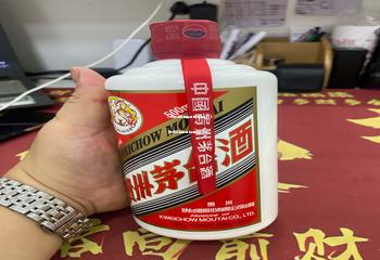 300元左右的酱香白酒推荐(300元左右的酱香白酒推荐一下)