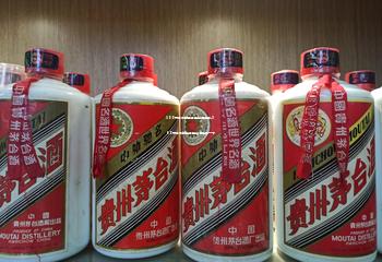 300元左右的酱香型白酒推荐,300元左右的酱香型白酒推荐一下