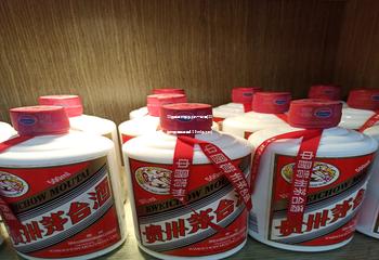 53度酱香赖茅多少钱一瓶酒(53度赖茅酒酱香型450ml多少钱)