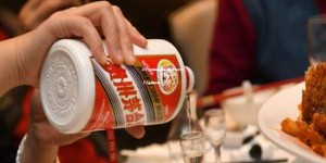 300元的酱香型白酒哪个最好,300多的酱酒