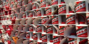 荷之露红韵白酒52度价格(荷之露酒多少钱一瓶)
