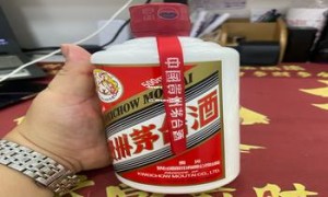 浓香型白酒 推荐,浓香型白酒推荐收藏