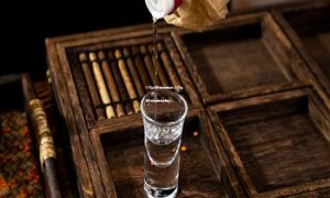 300块左右的白酒推荐,300块左右的白酒推荐哪款